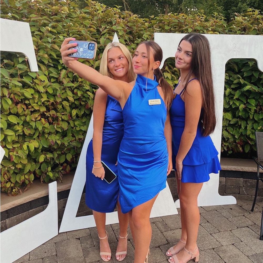 AMANDA UPRICHARD SAMBA DRESS DUPE